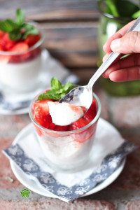 Vanilla Bean and Honey Kefir Panna Cotta recipe. Rich, warming notes of vanilla bean, the settle sweetness of wild honey and a creamy, velvety texture.