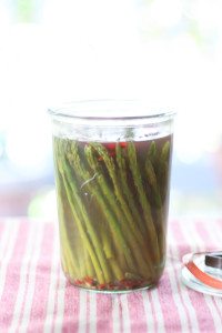 Pickled Skinny Asparagus Snacks. They are crisp, fresh, tangy, garlicky and have just a hint of hot pepper and make super yummy snacks.