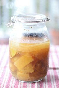 Raw pineapple vinegar recipe. It's sour and tangy like most vinegars but with a hint of pineapple flavor. Great in dressings, sauces and marinades.