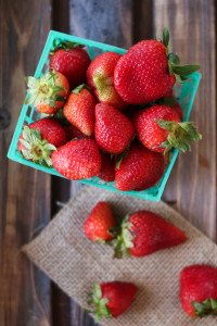 Probiotic Strawberry Soda recipe is made with water kefir and fresh strawberry puree. It’s refreshing and will increase your energy and vitality.